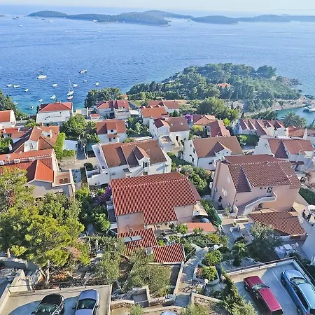 Roso - Zf Hvar Apartment