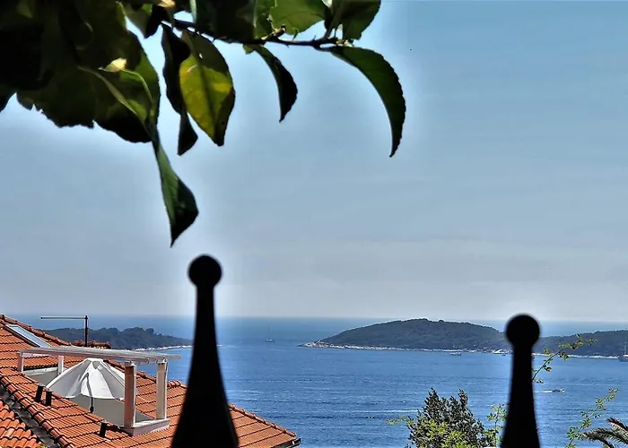 Roso - Zf Hvar *