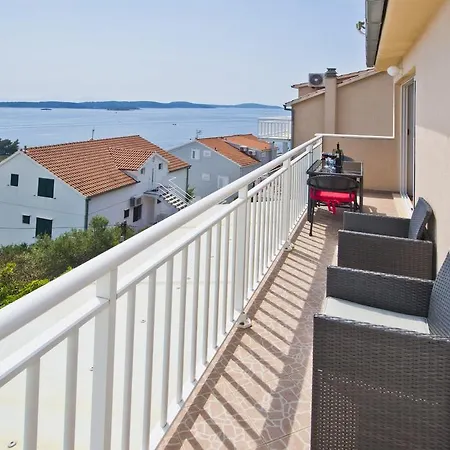 Roso - Zf Hvar