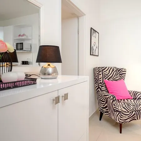 Roso - Zf Hvar Apartment