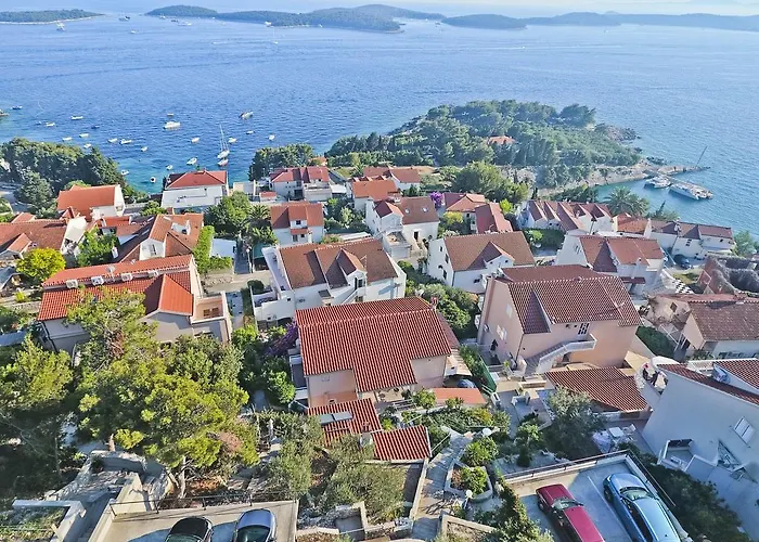 Roso - Zf Hvar 아파트